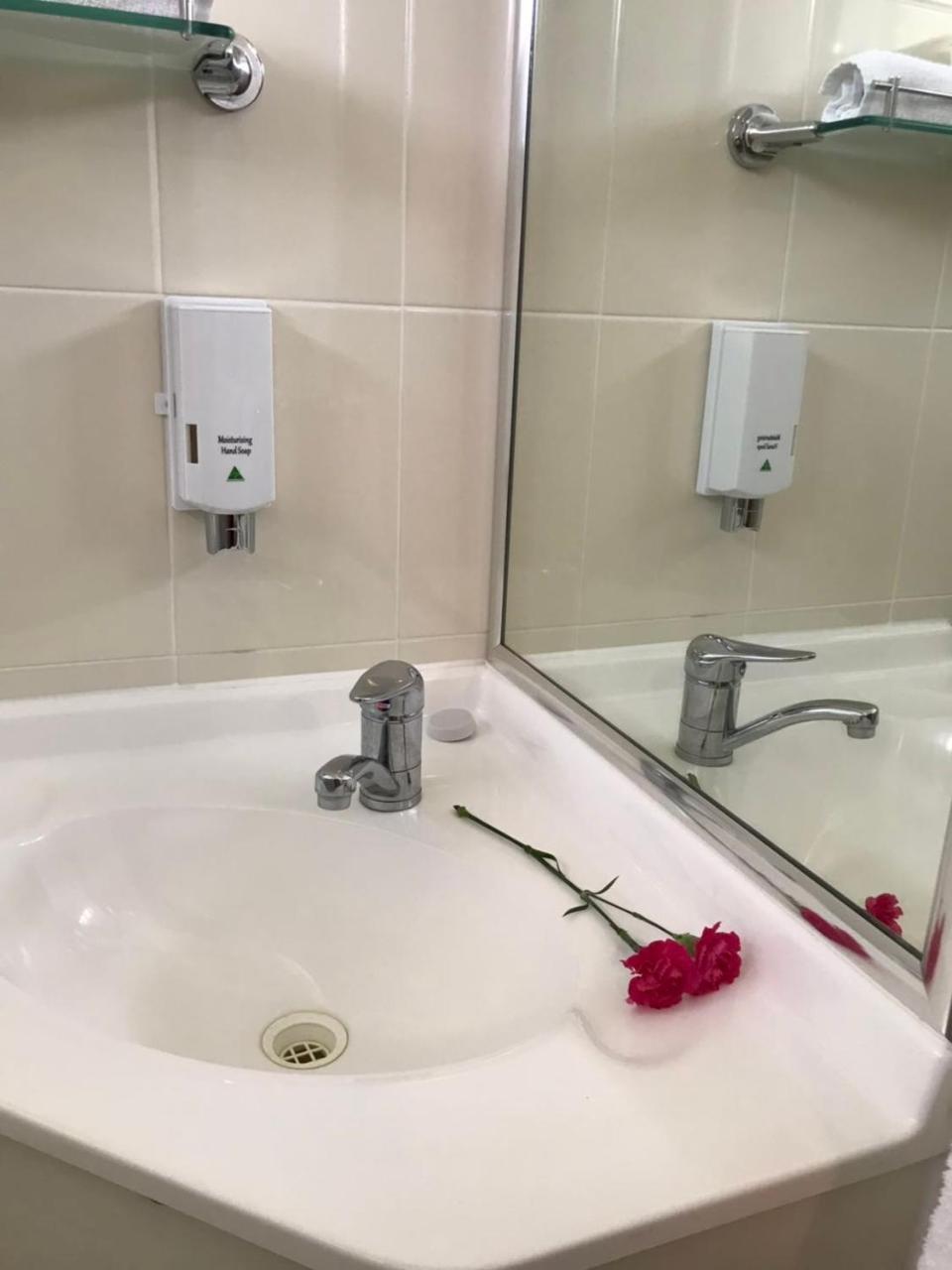 Mandalay Motel Roma Ngoại thất bức ảnh